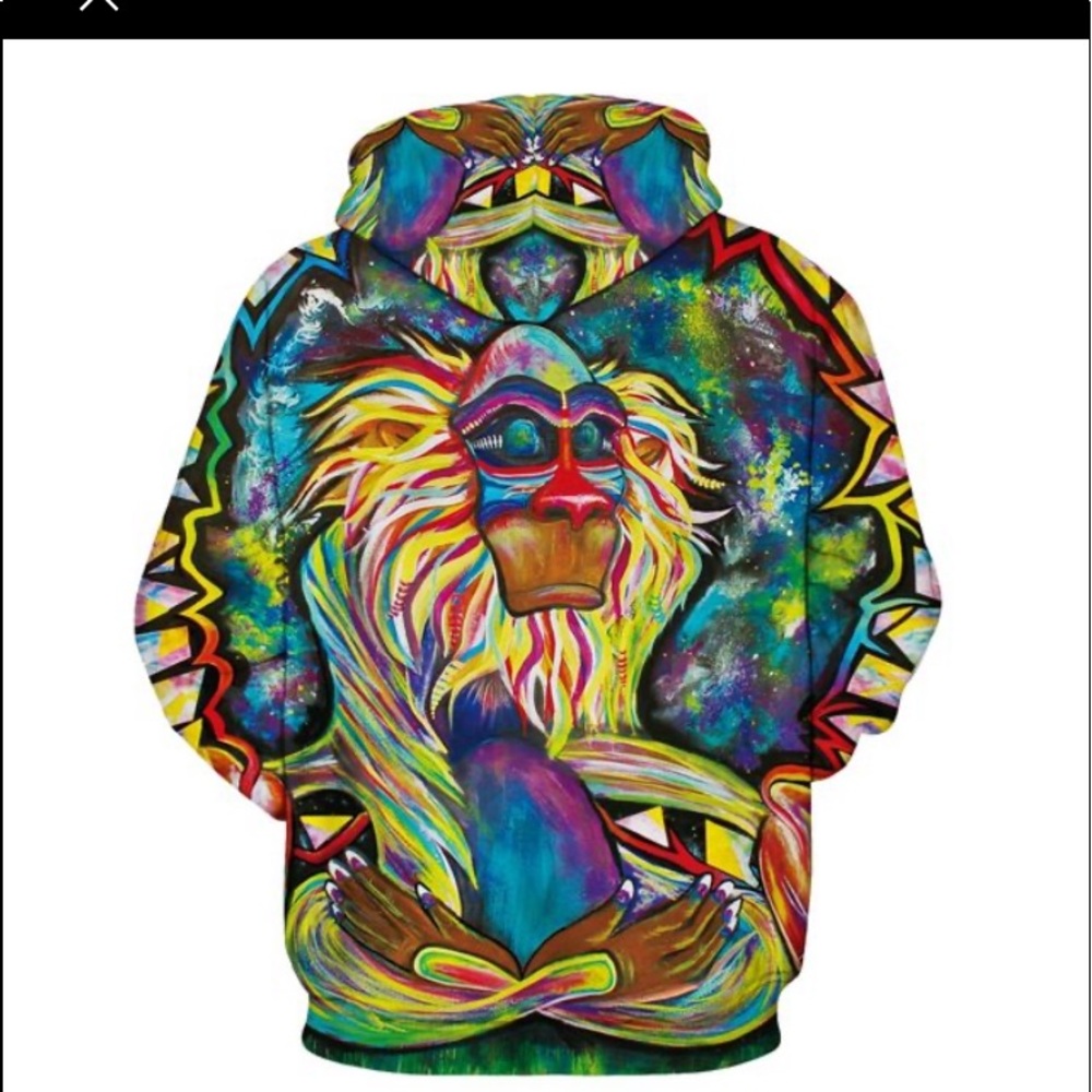 MEDITATING RAFIKi LION KiNG HOODIE